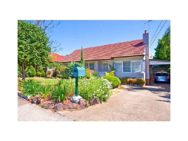 53 Nelson Ave, Belmore NSW 2192