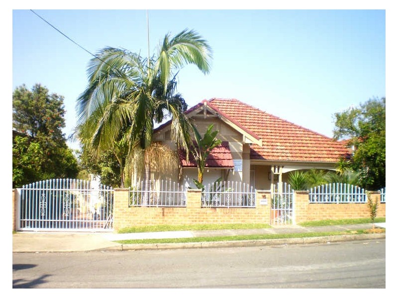 16 Floss Street, Hurlstone Park NSW 2193