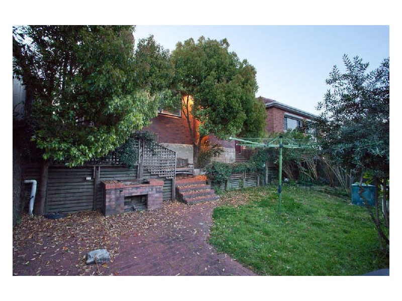 4 Richard Avenue, Earlwood NSW 2206