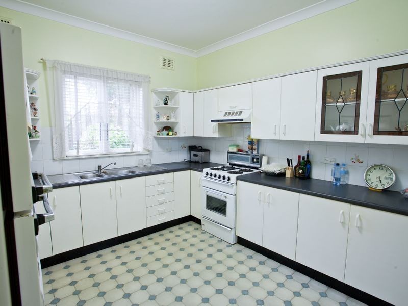 47 Cressy Street, Canterbury NSW 2193