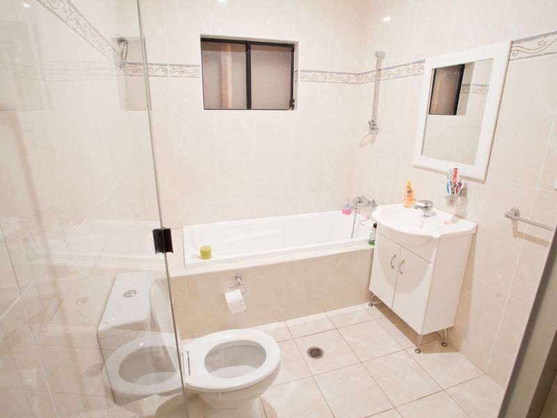 8/163 Victoria Road, Punchbowl NSW 2196