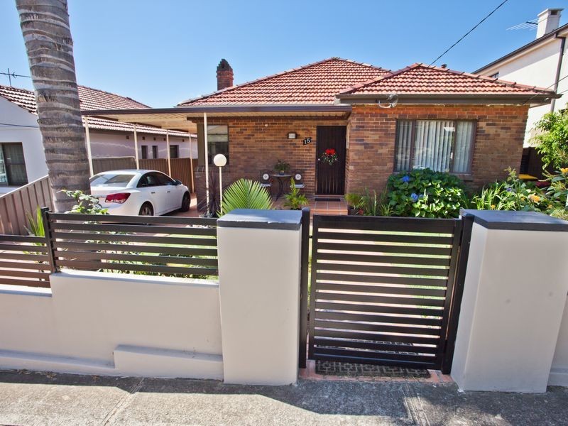 15 Eulabah Avenue, Earlwood NSW 2206