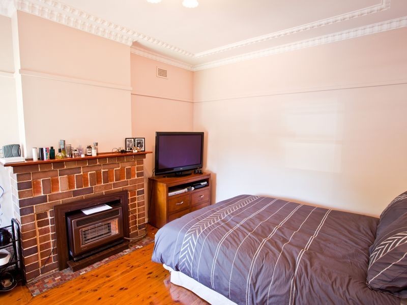 15 Eulabah Avenue, Earlwood NSW 2206