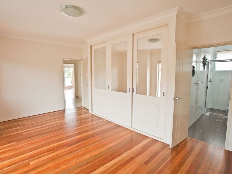 1/8 Rome St, Canterbury NSW 2193