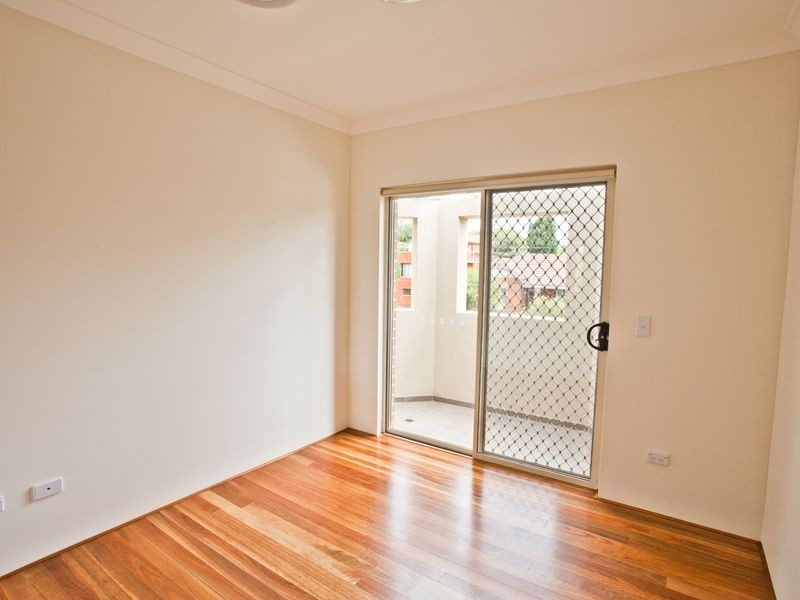 1/8 Rome St, Canterbury NSW 2193