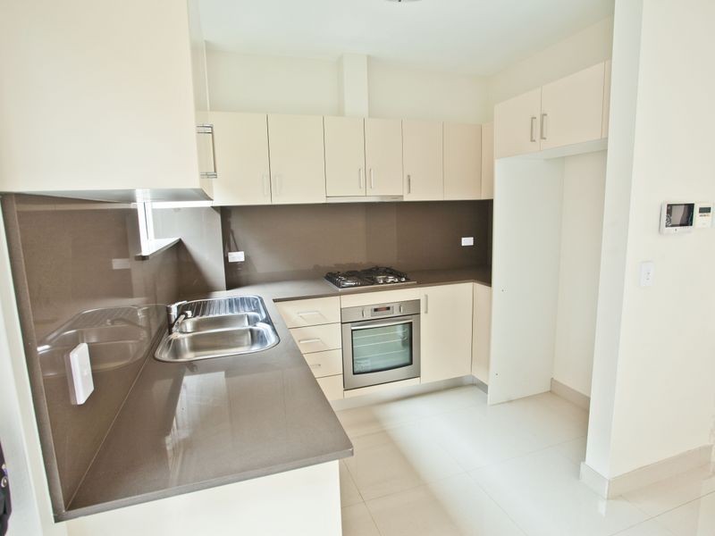 2/8 Rome St, Canterbury NSW 2193