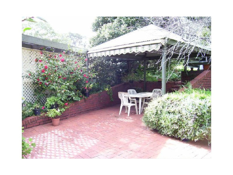 3 Swan Avenue, Happy Valley SA 5159