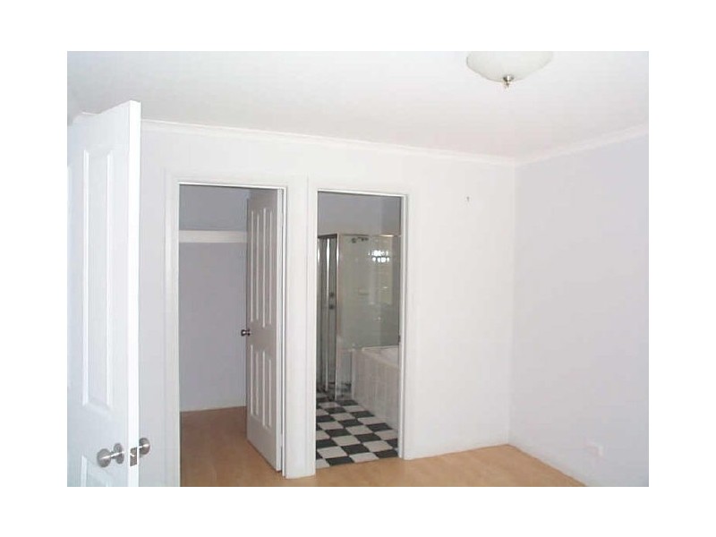 9 Sovereign Drive, Woodcroft SA 5162