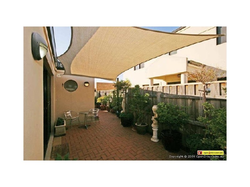 30 Chaucer Street, Yokine WA 6060