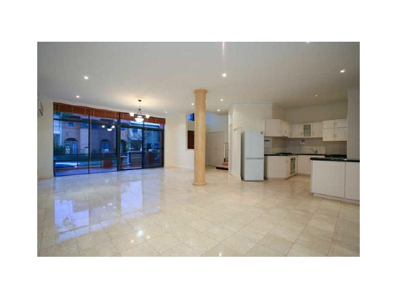 35 Arden St, East Perth WA 6004