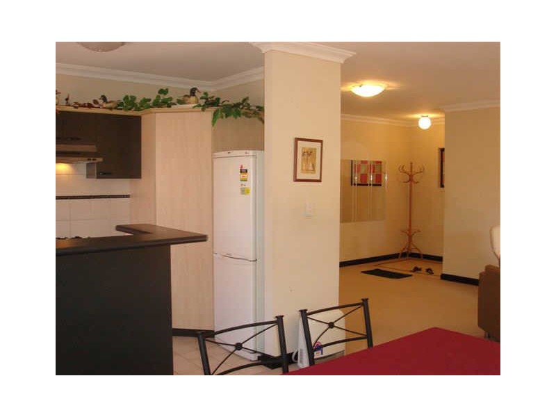 2/28 Bronte Street, East Perth WA 6004