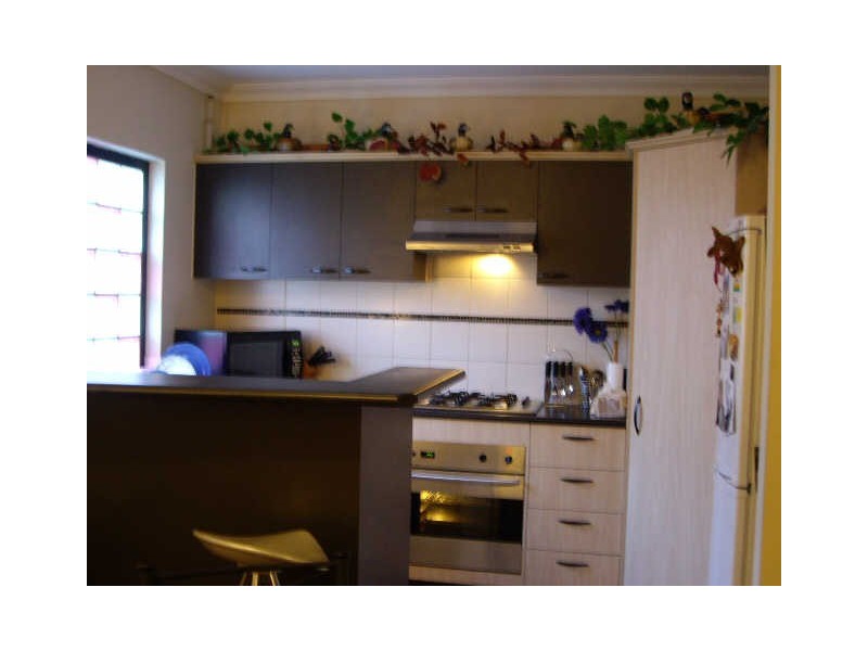 2/28 Bronte Street, East Perth WA 6004