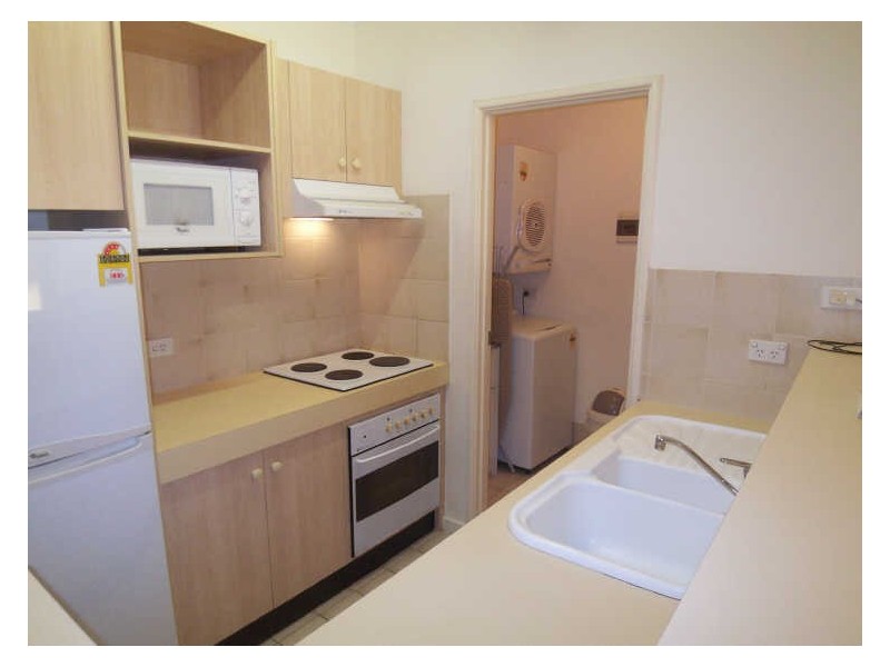 1/11 Regal Place, East Perth WA 6004