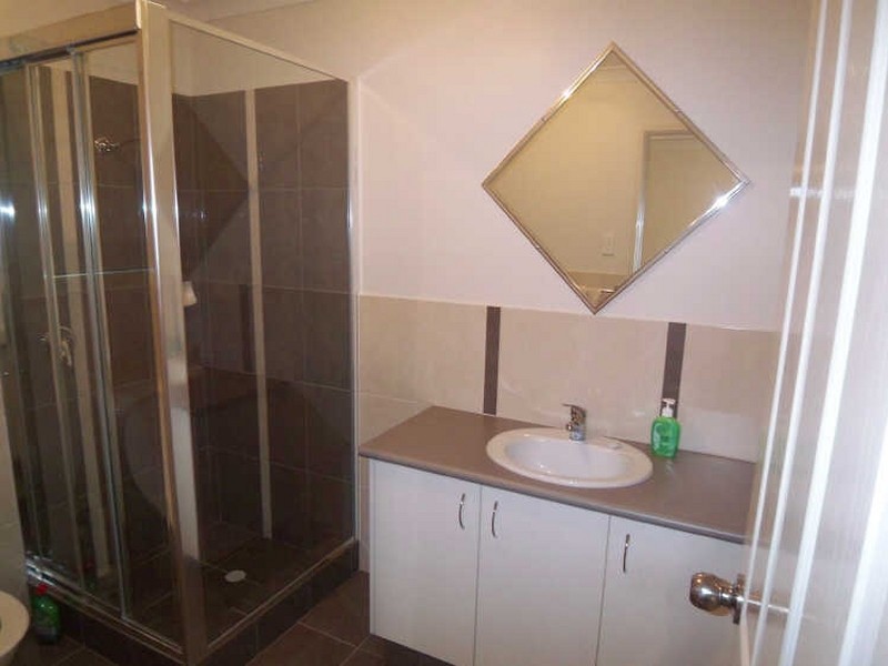 1/1 Havenvale Crescent, Dianella WA 6059