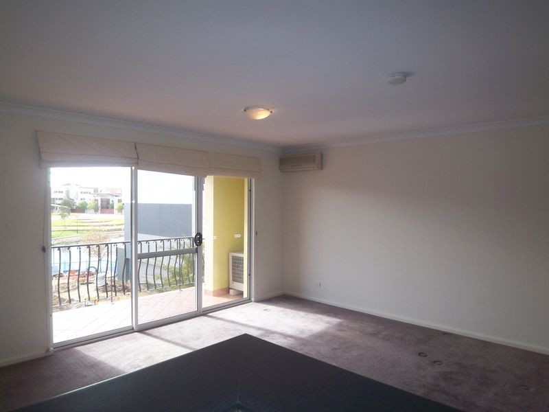 8/27 Eastbrook Terrace, East Perth WA 6004