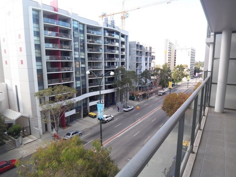 47/131 Adelaide Terrace, East Perth WA 6004