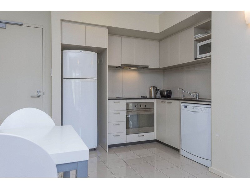 61/131 Adelaide Terrace, East Perth WA 6004