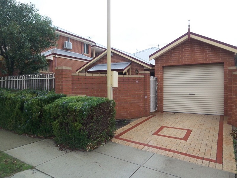 102 Coode Street, Maylands WA 6051