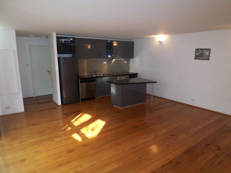 1 Little Saunders Street, East Perth WA 6004