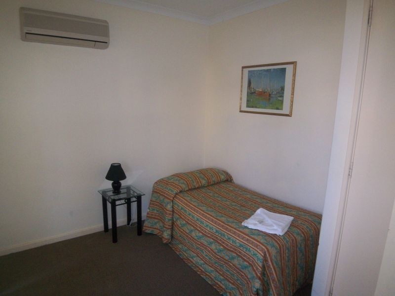 20/11 Regal Place, East Perth WA 6004