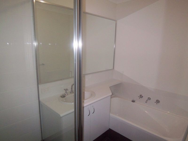 80C Fieldgate Square, Balga WA 6061