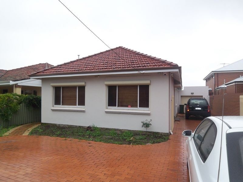 107 Dundas Road, Inglewood WA 6052