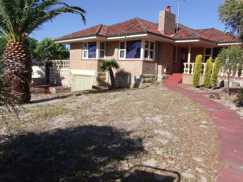 5 Templetonia Crescent, City Beach WA 6015