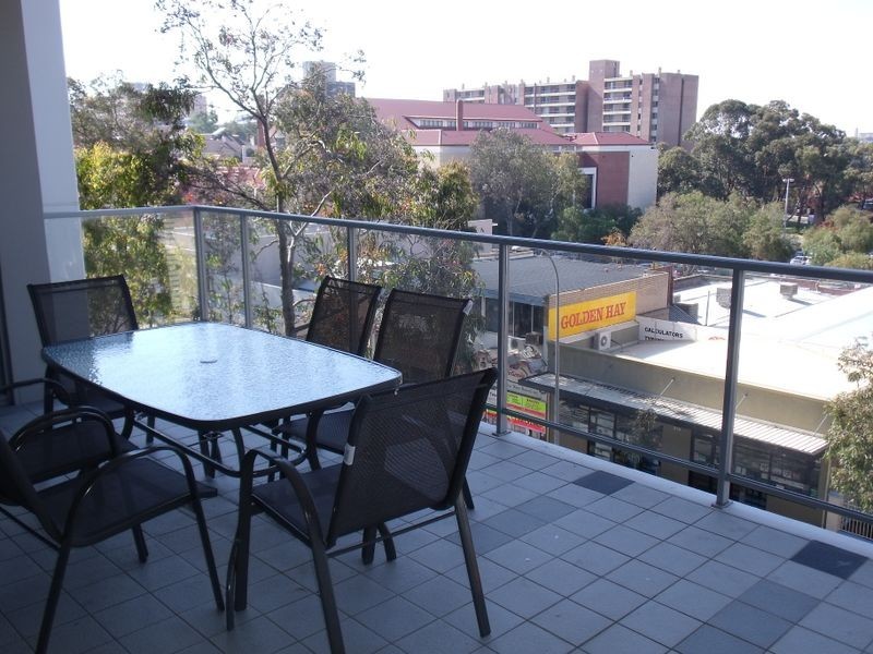 30/269 Hay Street, East Perth WA 6004