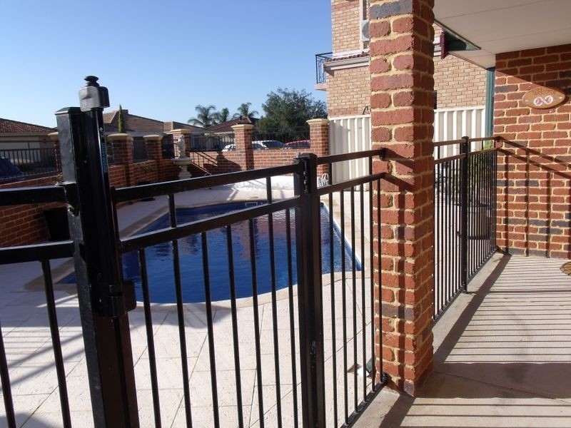 21 Jacka Close, Marangaroo WA 6064