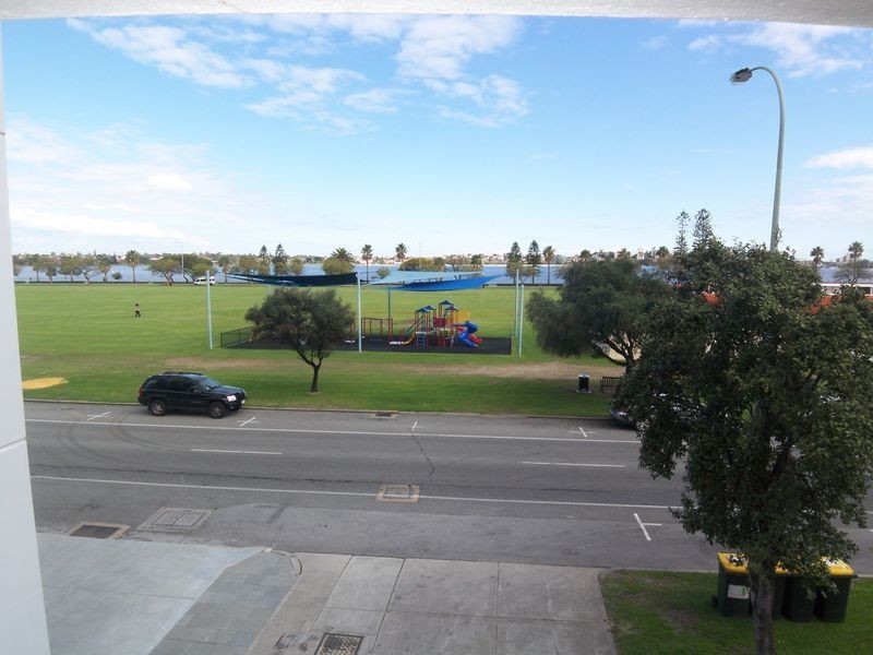 208/106 Terrace Road, East Perth WA 6004