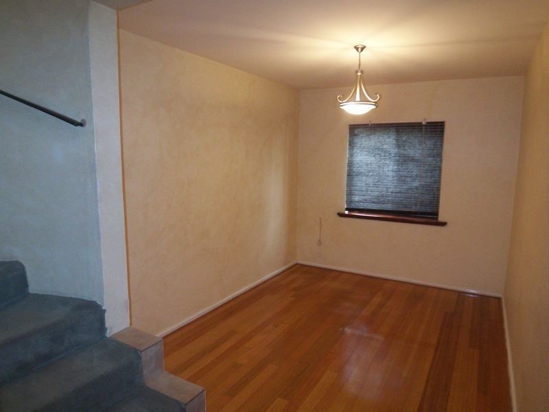 10/11 South Terrace, Como WA 6152