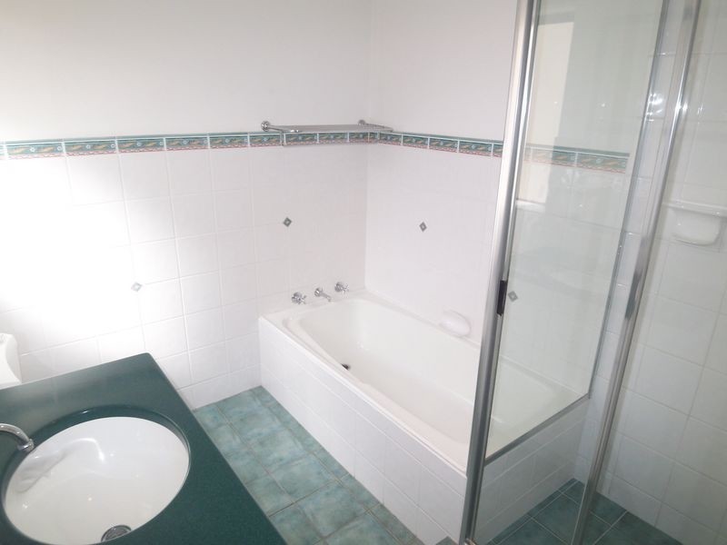 10/11 South Terrace, Como WA 6152