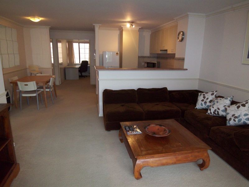 18/125 Wellington Street, East Perth WA 6004