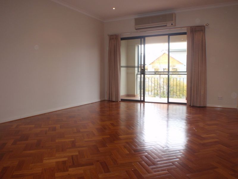 7/20 Saunders Street, East Perth WA 6004