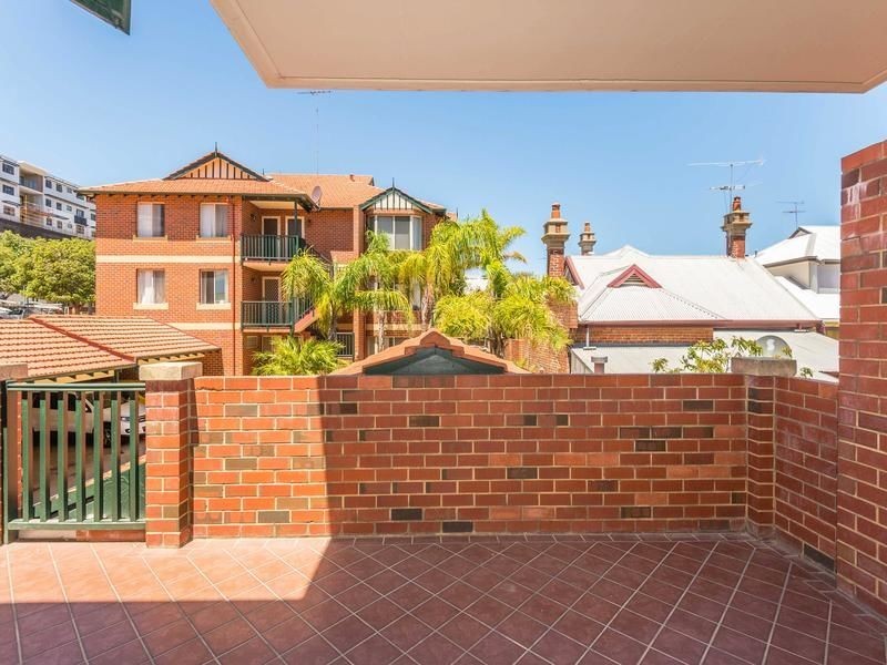 9/42-44 Bronte Street, East Perth WA 6004