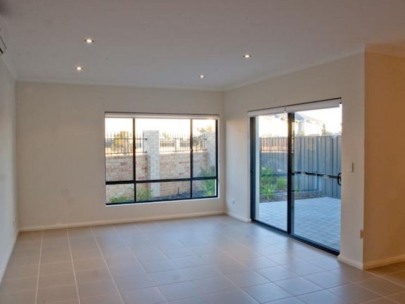 10 Perway Lane, Bassendean WA 6054