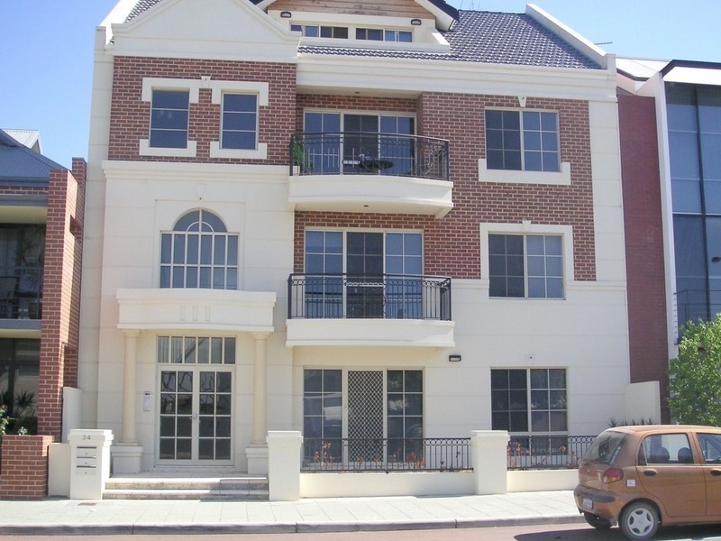 2/34 Kensington Street, East Perth WA 6004