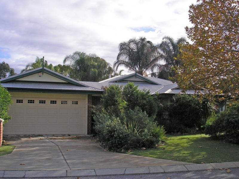 3 Pondana Mews, Ballajura WA 6066
