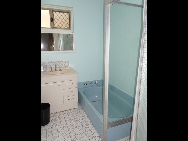 162 Arlunya Avenue, Cloverdale WA 6105