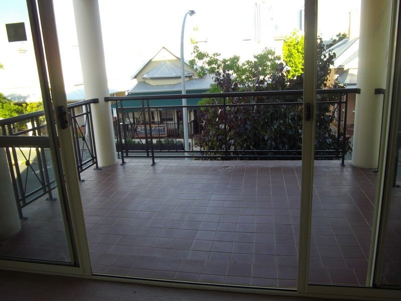 6/17 Emerald Terrace, West Perth WA 6005