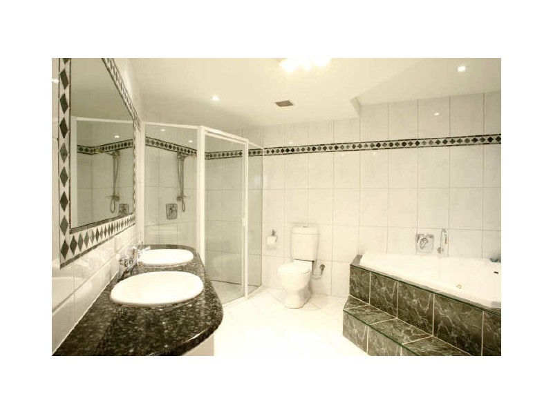 1/10 Eastbrook Terrace, East Perth WA 6004