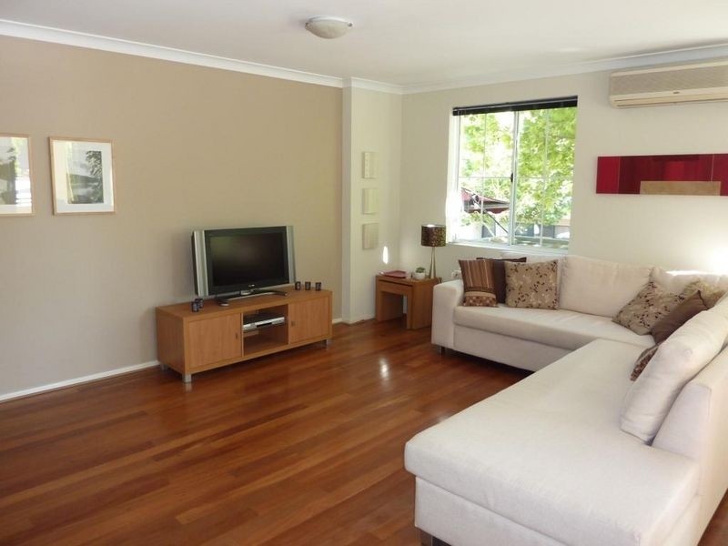 11/110 Royal Street, East Perth WA 6004