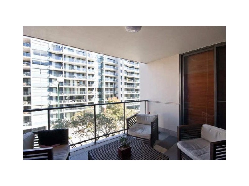 63/128 Adelaide Terrace, East Perth WA 6004