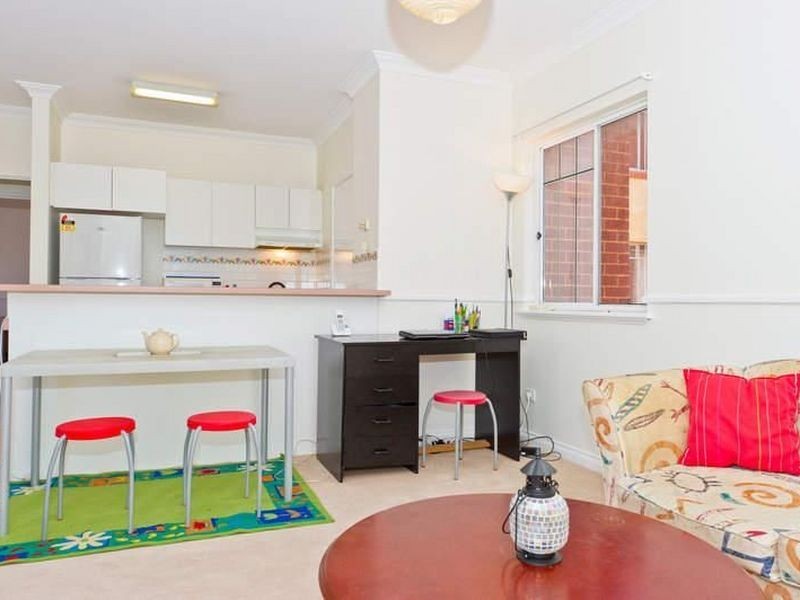 18/62 Bronte Street, East Perth WA 6004