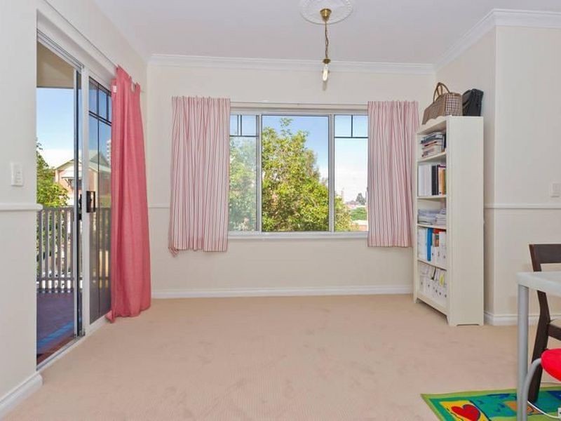 18/62 Bronte Street, East Perth WA 6004