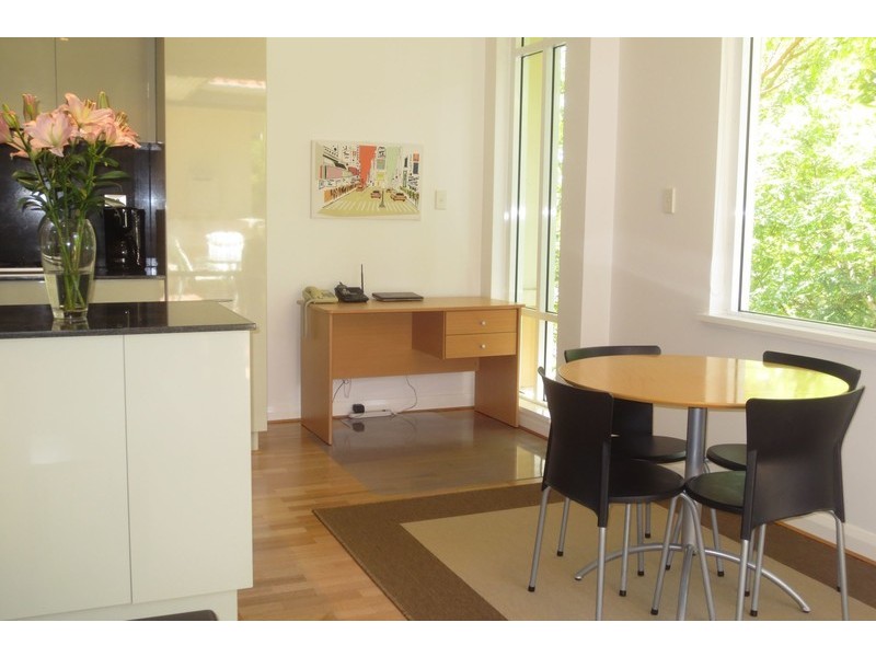 20/20 Royal Street, East Perth WA 6004