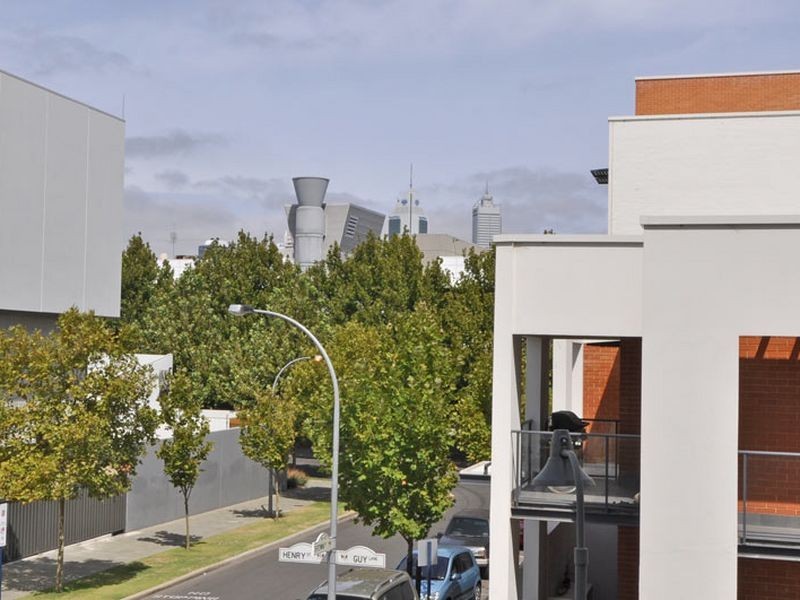 3/128 Brown Street, East Perth WA 6004