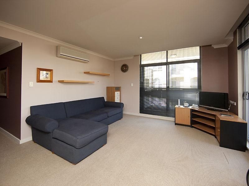 64/20 Royal Street, East Perth WA 6004