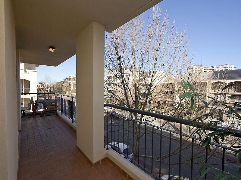 64/20 Royal Street, East Perth WA 6004