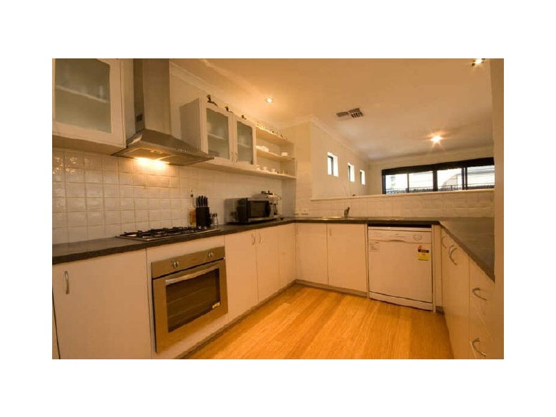 6 Akrasion Green, Victoria Park WA 6100